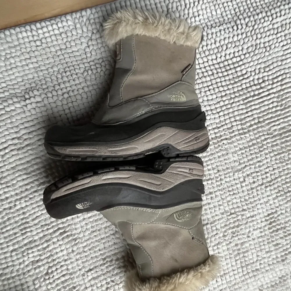The North Face Greenland Hydro Seal Winter Boot 3